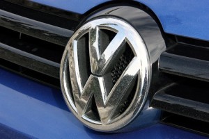 Акции Volkswagen рухнули на 17% на фоне скандала в США