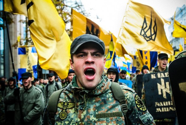 Война настоящих украинцев с нацистами: кто кого