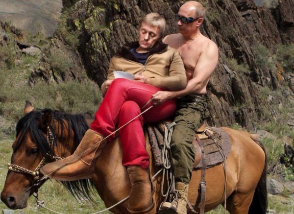 Путин довел Пескова до "суицидального" состояния