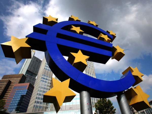 Дышащие на ладан банки Еврозоны обстреляны шрапнелью