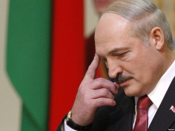 Минск рискует потерять финансирование Москвы. А заменить нечем