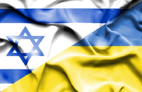 Украину превращают в пародию на Израиль