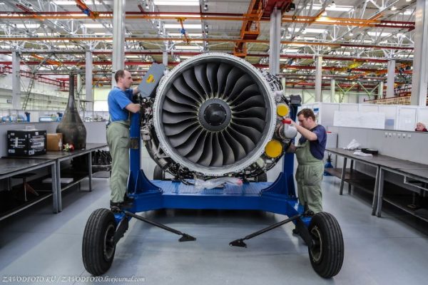 Где делают двигатели для самолетов Sukhoi Superjet 100