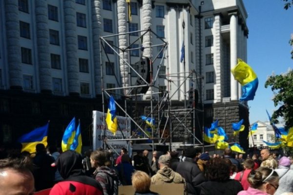 Прозрели: "Никакой АТО нет - лучших сынов Украины уничтожают специально"