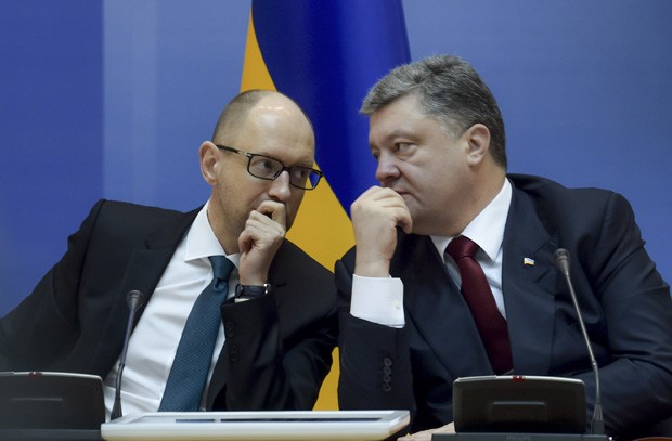 Украина не решилась приостановить выплаты по долгу перед Россией