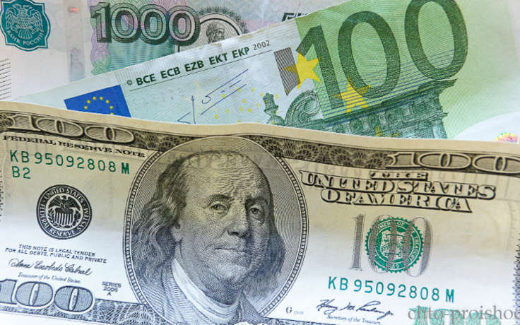 Центробанк России против ограничений операций в иностранной валюте