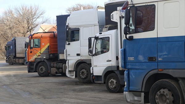 Россия намерена организовать перевозку грузов в обход Польши