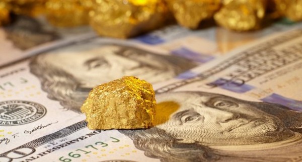 Золотая ось или самый верный момент для атаки на статус доллара США