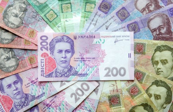 Прогноз от Клименко: Гривна будет рушиться, и к августу потребуется номинал в 10 000