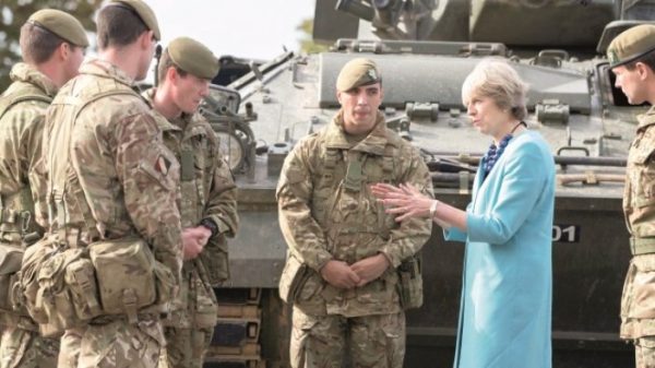 Daily Mail предрекла России победу над британской армией за один день
