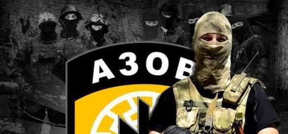 Неонацисты из «Азова» захватили Центр российского сотрудничества в Киеве