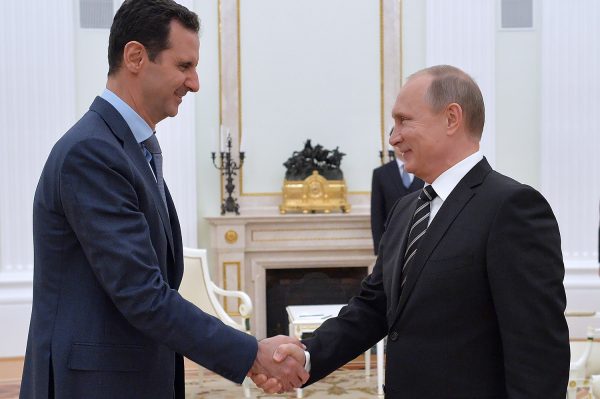 Запад просит Путина "продать" Асада