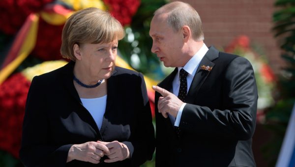 Немцы боятся визита Меркель в Москву