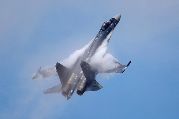 F-18, "Рапторы" и F-35 бессильны против Су-35