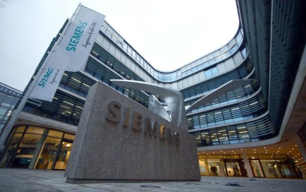 Siemens AG начал вредить российским компаниям