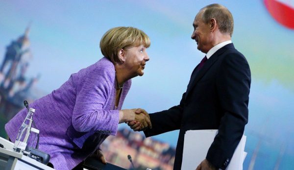 Забудьте про Путина: Европе предложили взглянуть в зеркало